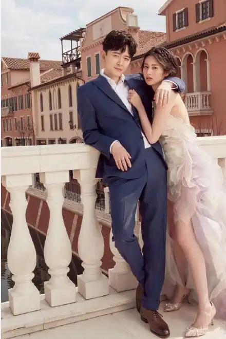 付辛博颖儿大婚伴手礼请柬曝光 将在巴厘岛办哆啦a梦主题婚礼