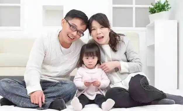 我恳请闺蜜远离我丈夫,闺蜜:不招惹,不拒绝|出轨|小慧|结婚|离婚