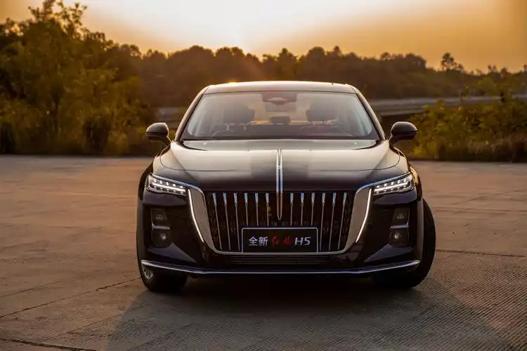 全新红旗h5掌握"流量密码",安全配置比合资车还高,能火吗?_太平洋号