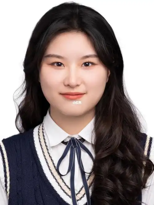 证件照女大学生被拍成菩萨显灵是什么体验