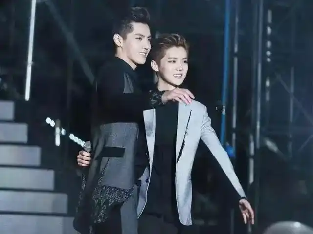 张艺兴吴亦凡相遇央视春晚网友直言好尴尬蔡徐坤也在受邀之列