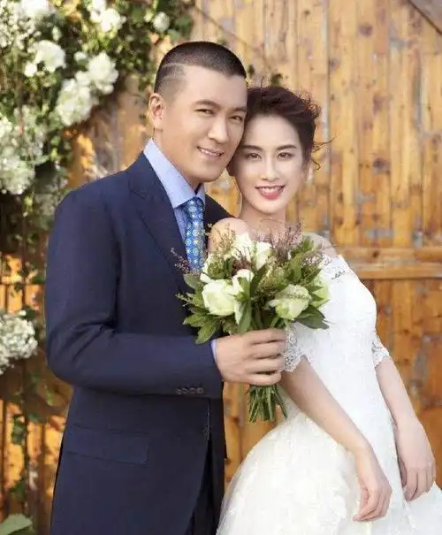 黄圣依老公背景大曝光谜一样的男人杨子究竟是做什么产业的