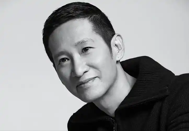 回顾一级演员王劲松傅彪的一句话点醒了我才有了我如今的成就