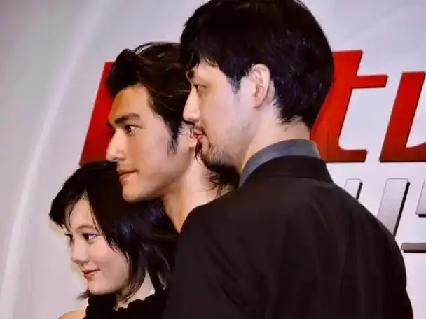 金城武和陈可辛的采访,央视唯一盖章的亚洲第一帅