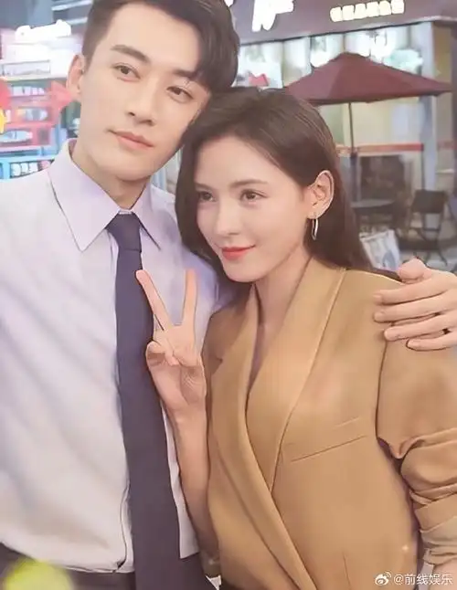 鞠婧祎,郑合惠子,张予曦,王梓薇,唐嫣等等,大家觉得刘学义和谁更有cp