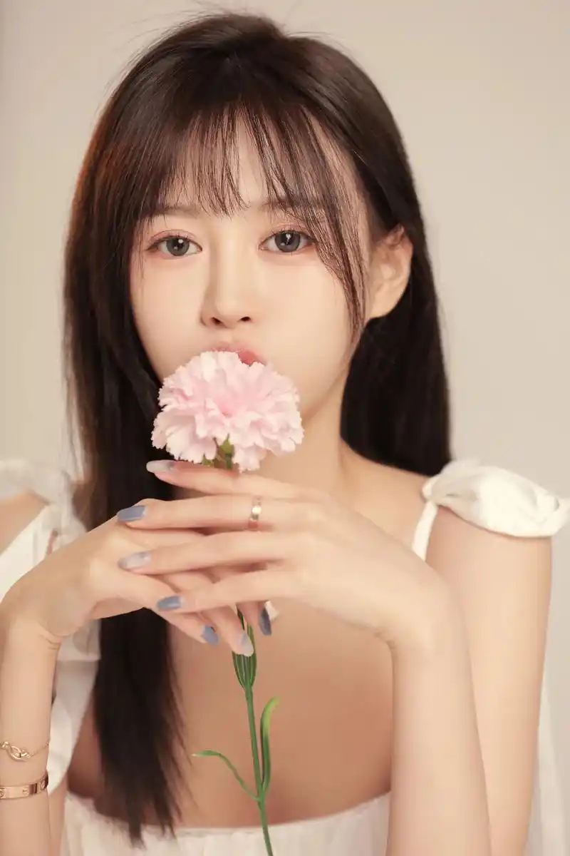 生活开始对我这个小泡芙加奶油了#双鱼座 #le #个人写真 - 抖音