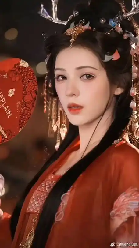 古装女神张予曦,穿上古装像仙女一样,好美呀,好适合古装