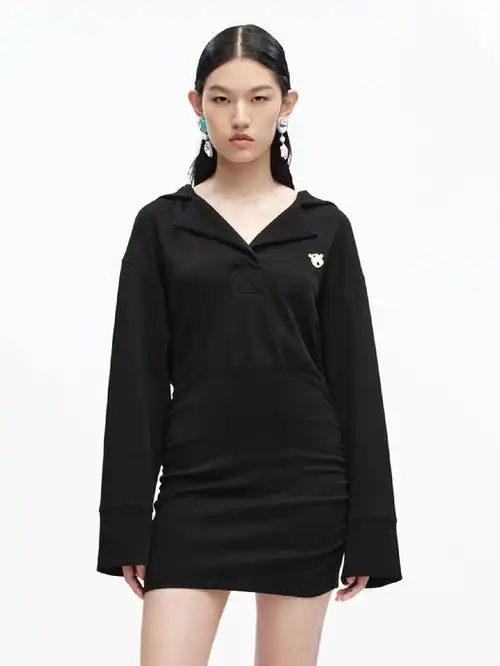 乌丫早秋新款黑色海军领包臀直身裙