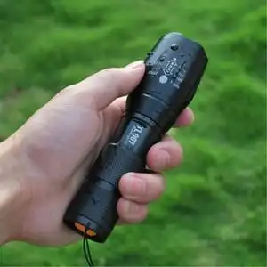 不用充电户外强光迷你装5p号电池的手电筒家用学生宿舍安放换小7.