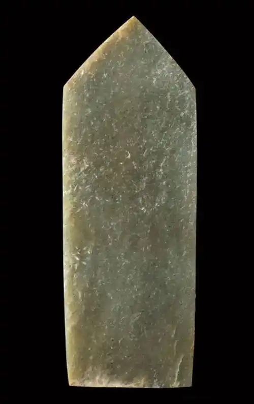 三星堆器物:1-3.玉圭,玉璋_长方形_灰色_象征