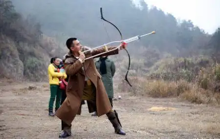 电视剧箭在弦上热血抗日陈龙演绎神枪手图