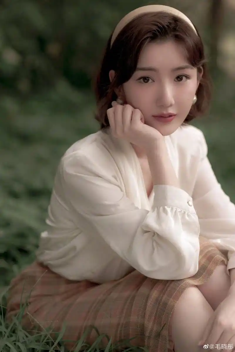 毛晓彤高清壁纸头像(十)[爱你]