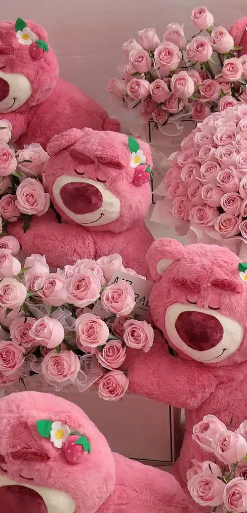 草莓熊壁纸锁屏