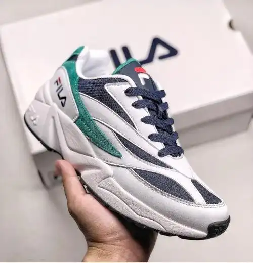 斐乐和耐克哪个档次高 详解相关两个品牌档次高低