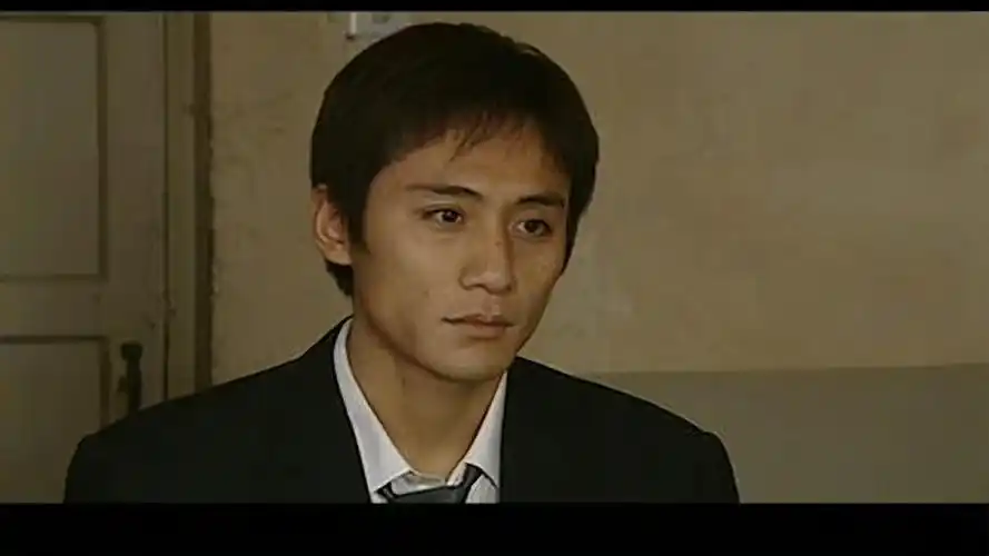 钟跃民被检察院抓走当检察官看到他的档案有点惊到了