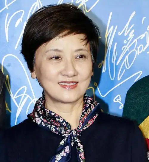 回顾红楼梦12金钗演员惜春经商宝钗风韵犹存巧姐认不出