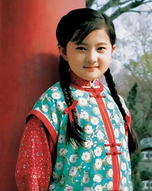 回顾金铭我43岁虽没结婚但不代表没伴侣人过得快活潇洒重要