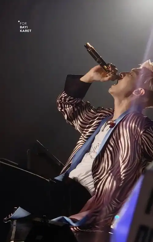 朴灿烈0223亮相十二周年##朴灿烈小卡