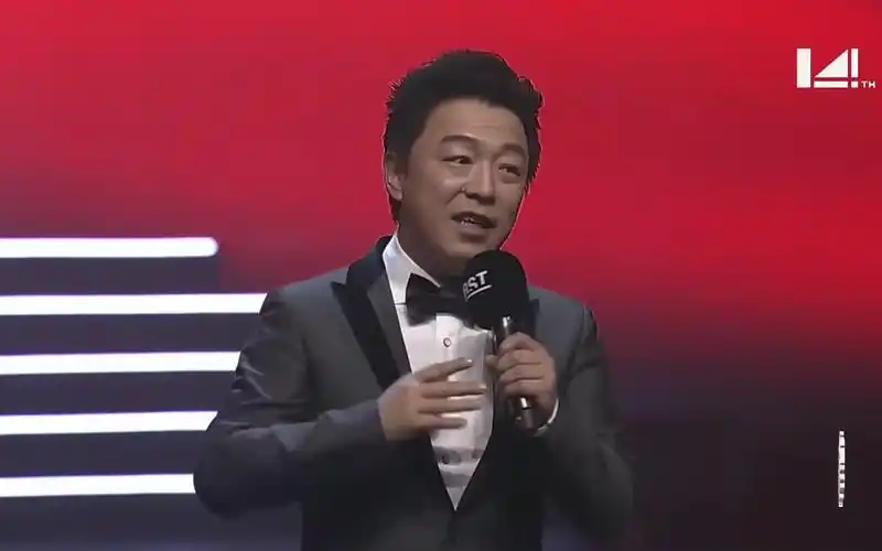 【黄渤】2020 first青年电影展一号人物主持脱口秀