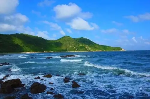 成行!11月17日周六 穿越珠海银沙滩 攀爬奇石捡贝壳