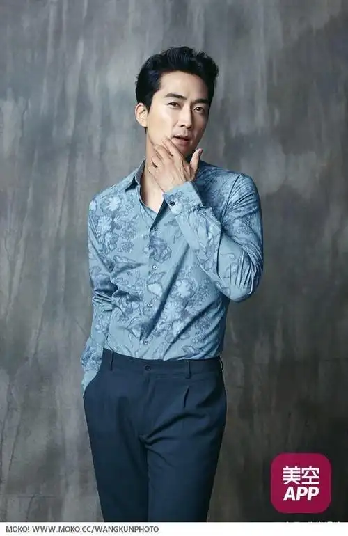 韩国男神级男星宋承宪写真合集