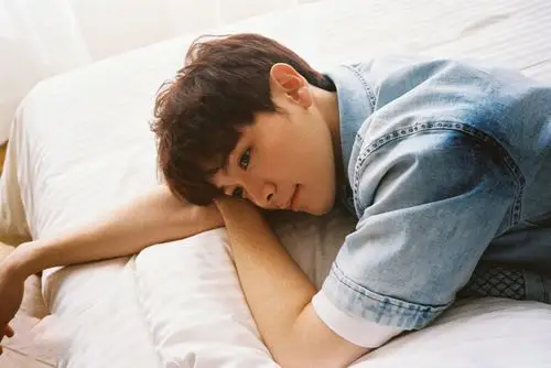 《偶像练习生》里的尤长靖唱歌为什么那么好听?