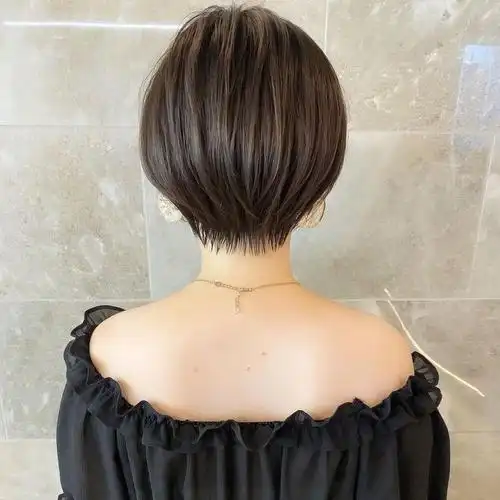 女士短发就剪这4种,想不美都难,喜欢别忘了收藏|波波头|发型|刘海