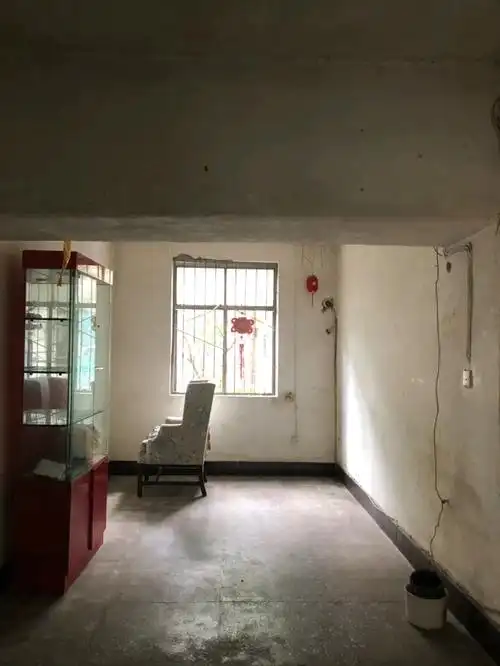 "小破旧"屋子,花10万大改造,对比一下简直天差地别