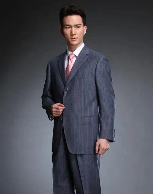 灰蓝色条纹时尚长袖西服