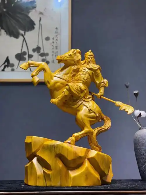 香樟横刀立马造型独特飘逸设计完美全立