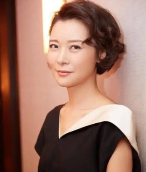 著名演员柯蓝个人资料简介(情路坎坷,我不是黄志忠小三) | 人物集