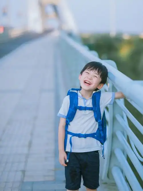 不用洗的儿童书包75家有男孩的千万别错过