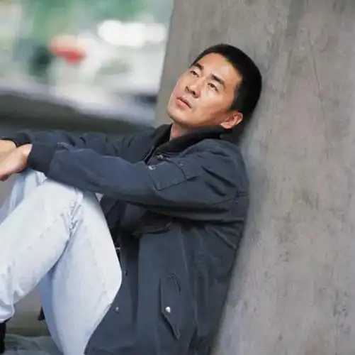 陈建斌个人资料与吴越同居5年的陈建斌