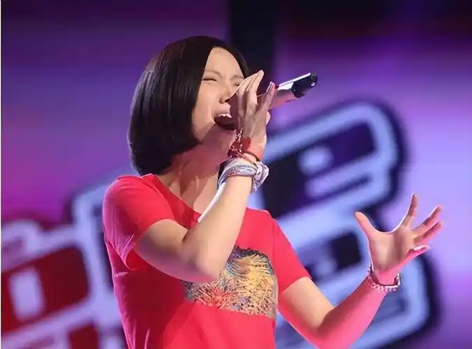 原创人美心善姚贝娜为发小刘亦菲仗义执言生前无私捐赠眼角膜