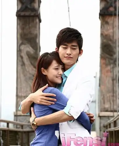 转载张翰郑爽被曝已复合翰爽甜蜜瞬间有迹可循