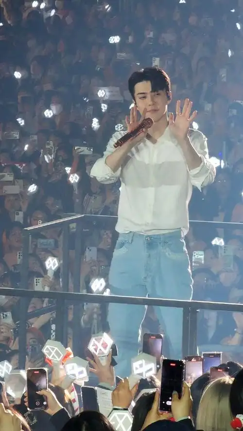 吴世勋0412生日快乐