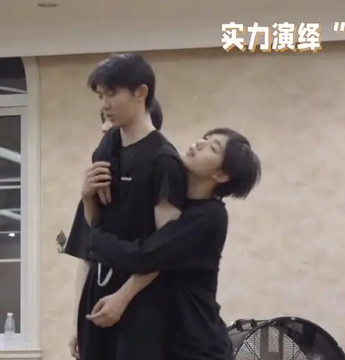 今天齁死我得了#祺鑫  #马嘉祺  #丁程鑫  #tnt时代少年团  #时代峰峻