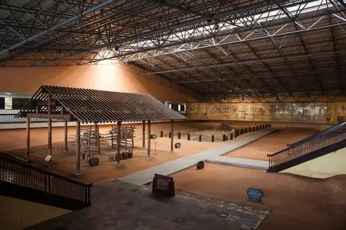 南宋官窑郊坛下作坊遗址展示区    南宋官窑的成因   我国的制瓷