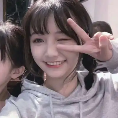 苏典闺蜜头像潇洒哥可爱真人