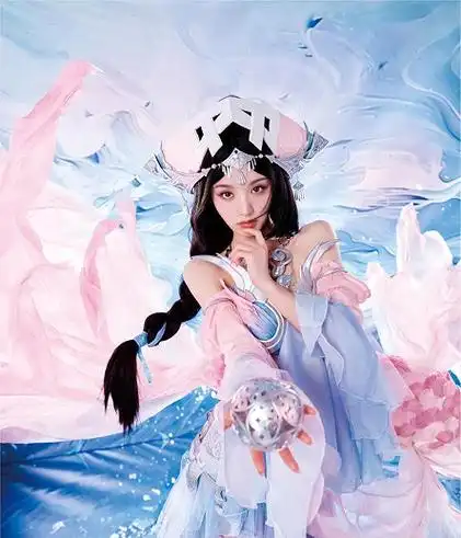 原创时尚芭莎携手王者荣耀明星cos英雄贺新春