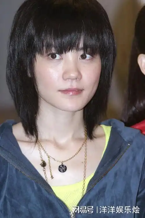 20岁王菲真水灵啊