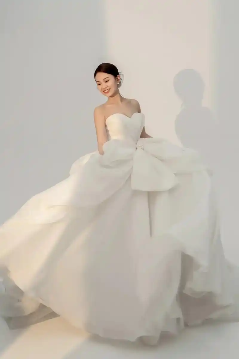 女明星携素人男友共创社会主义新篇章7815.