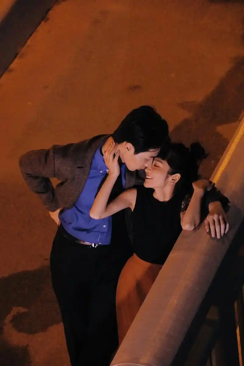 自由与爱 #情侣写真 #长沙拍照 #情侣拍照姿势 #拍出电 - 抖音