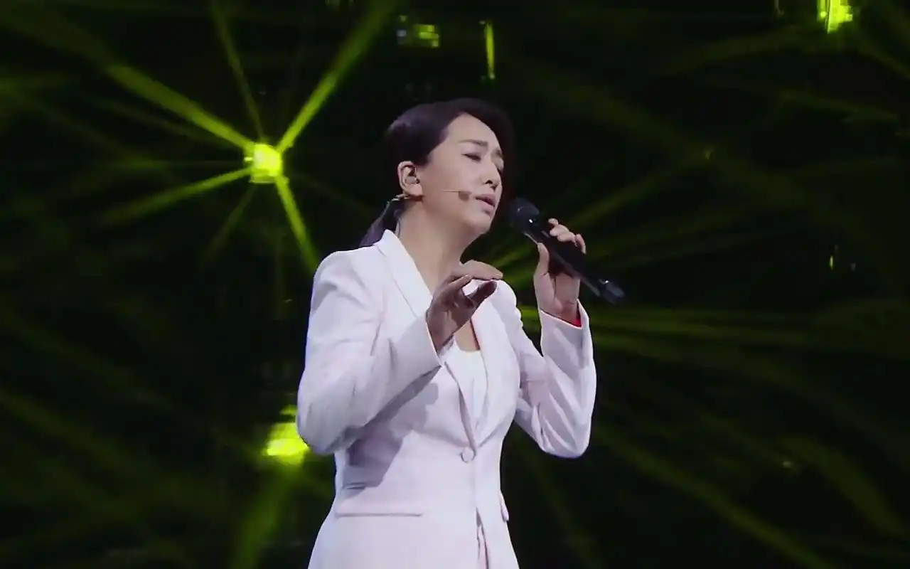 不老女神江珊与靳东曾有的爱恋,一切来得太突然,最终取消婚姻