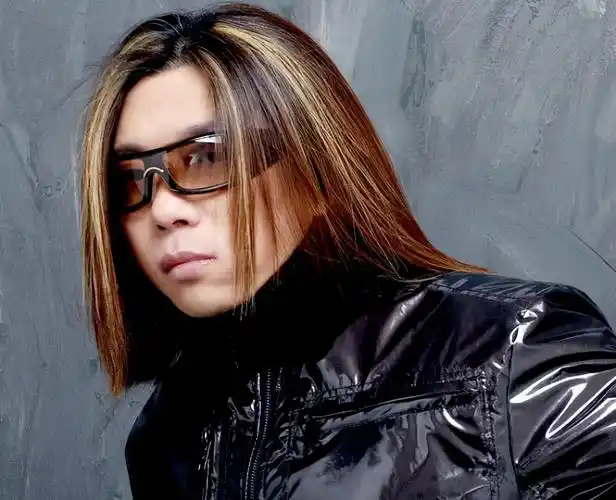 音乐才子郭峰,60岁仍未婚无子女,还没成家就老了