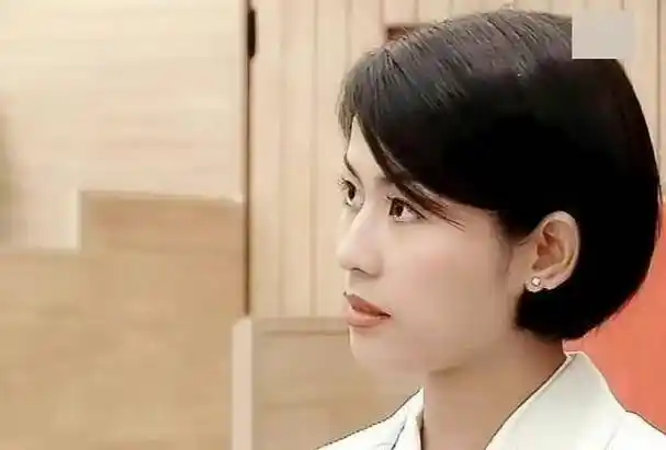 曾是张卫健女友,一人带火多人_宣萱_作品_媒体