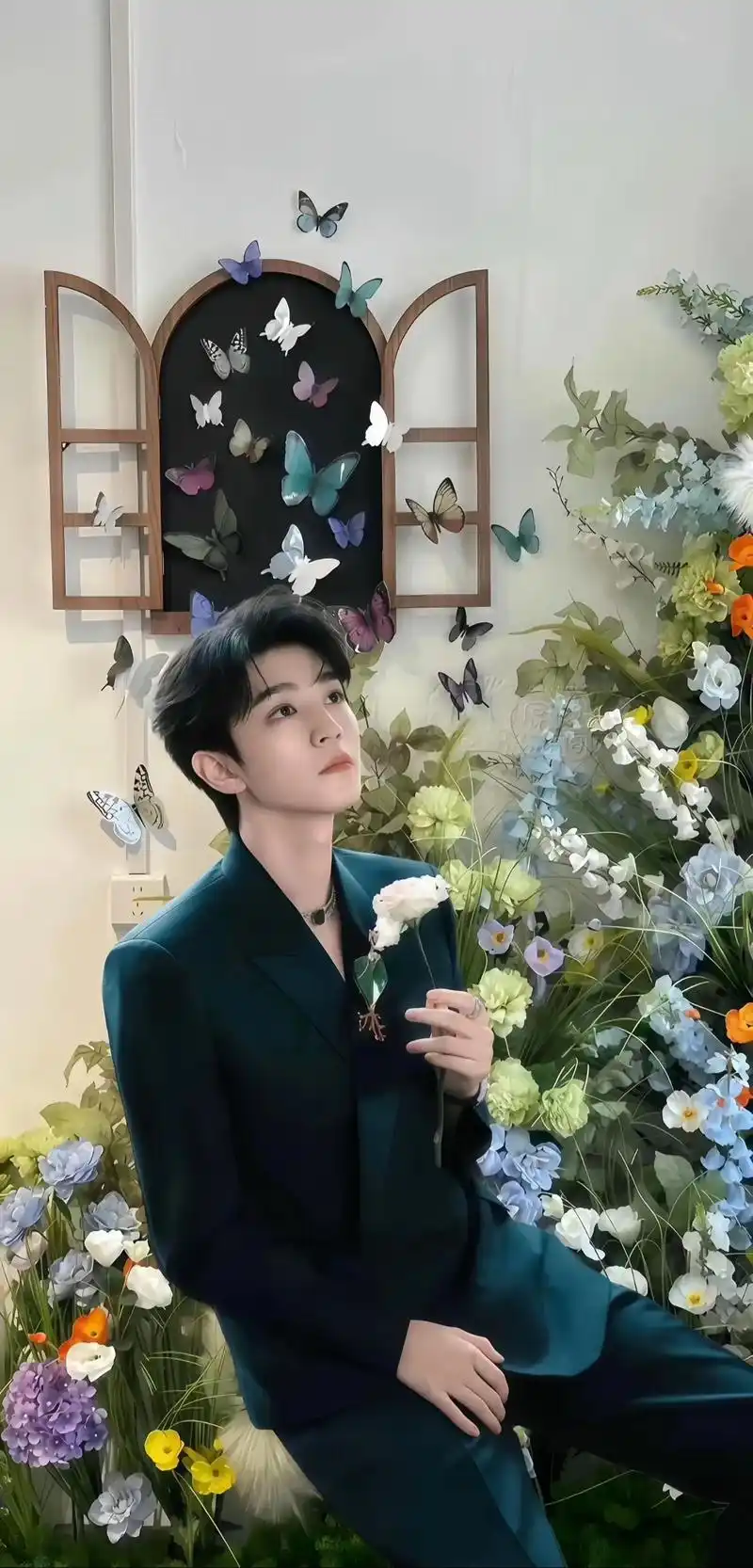 王俊凯的权威壁纸.好帅.好权威#王俊凯 #完美侧颜 #