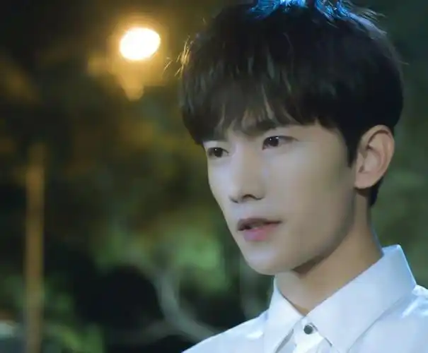 在任何年龄段都能爱上杨洋