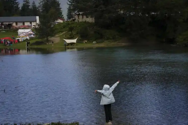 月亮湖打卡成功