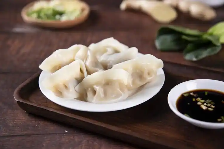 年度最佳法律故事:吃饺子没蘸酱油进监狱了